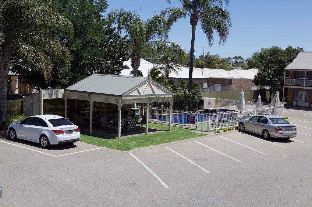 Paddlewheel Motel Эчука Экстерьер фото